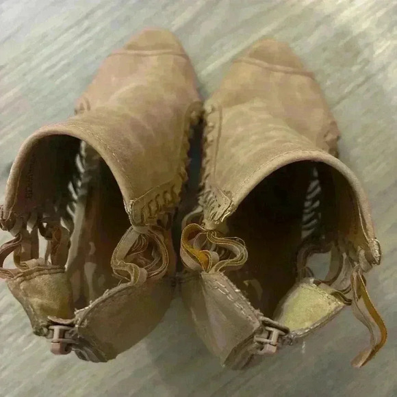 Rampage Faux Leather Brown Vida Block Heel Peep Toe Ankle Boots Sz 7.5 Western - Picture 5 of 9